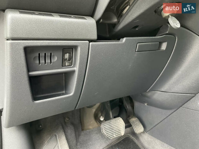 Коричневый Пежо 3008, объемом двигателя 1.6 л и пробегом 262 тыс. км за 8500 $, фото 13 на Automoto.ua