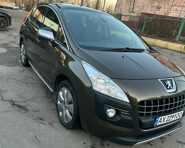 Коричневый Пежо 3008, объемом двигателя 1.6 л и пробегом 142 тыс. км за 8300 $, фото 1 на Automoto.ua