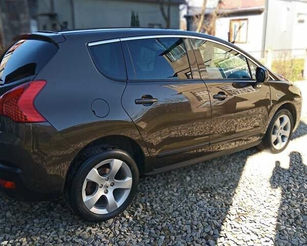 Коричневый Пежо 3008, объемом двигателя 1.56 л и пробегом 233 тыс. км за 8650 $, фото 8 на Automoto.ua