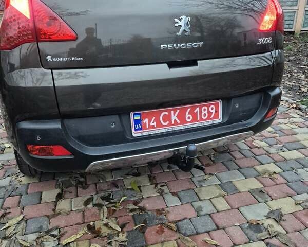 Коричневый Пежо 3008, объемом двигателя 1.6 л и пробегом 233 тыс. км за 9300 $, фото 3 на Automoto.ua