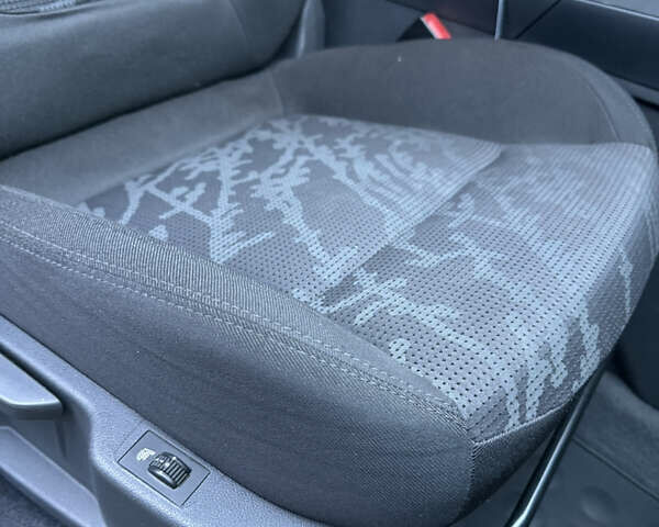 Коричневый Пежо 3008, объемом двигателя 1.6 л и пробегом 169 тыс. км за 11300 $, фото 16 на Automoto.ua