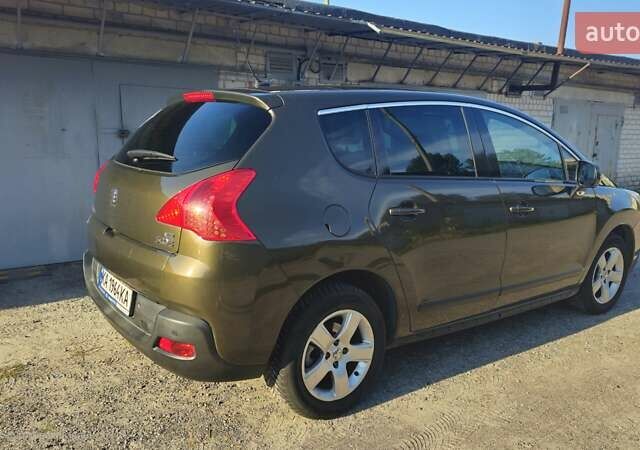 Коричневый Пежо 3008, объемом двигателя 1.6 л и пробегом 233 тыс. км за 8700 $, фото 10 на Automoto.ua