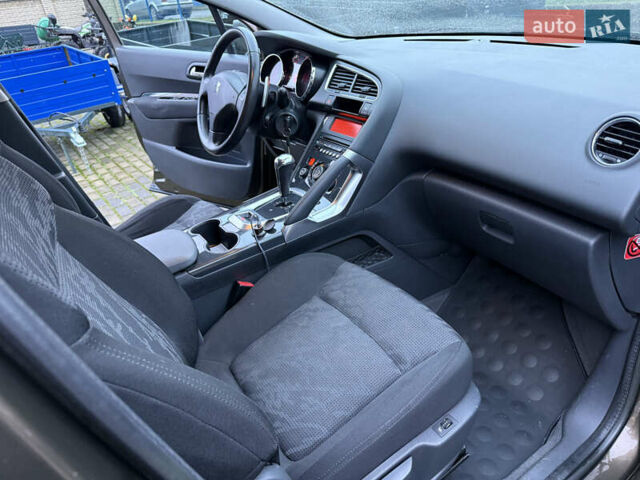 Коричневый Пежо 3008, объемом двигателя 1.6 л и пробегом 169 тыс. км за 11300 $, фото 15 на Automoto.ua