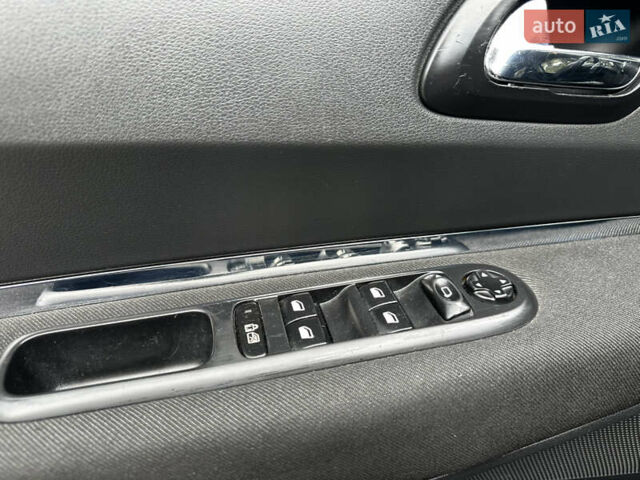 Коричневый Пежо 3008, объемом двигателя 1.6 л и пробегом 250 тыс. км за 8199 $, фото 48 на Automoto.ua