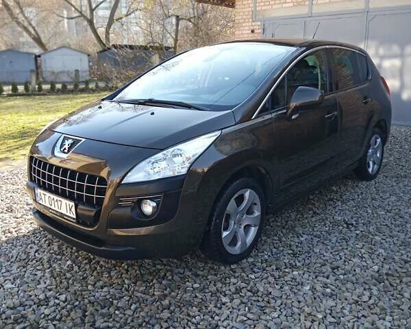 Коричневый Пежо 3008, объемом двигателя 1.56 л и пробегом 233 тыс. км за 8650 $, фото 3 на Automoto.ua