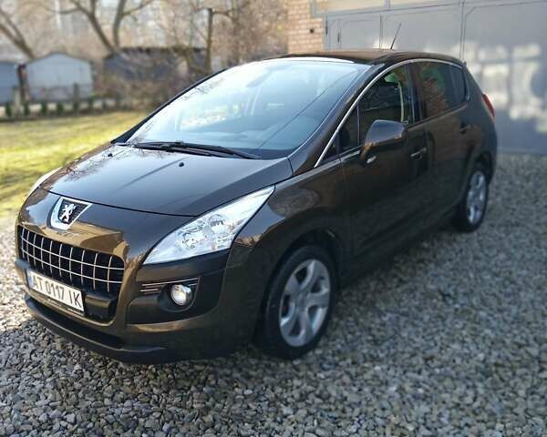 Коричневый Пежо 3008, объемом двигателя 1.56 л и пробегом 233 тыс. км за 8650 $, фото 4 на Automoto.ua