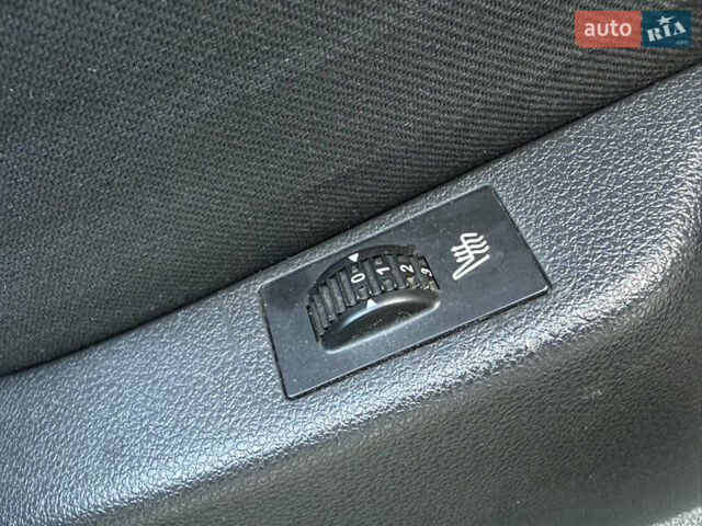 Коричневий Пежо 3008, об'ємом двигуна 1.6 л та пробігом 207 тис. км за 7777 $, фото 46 на Automoto.ua