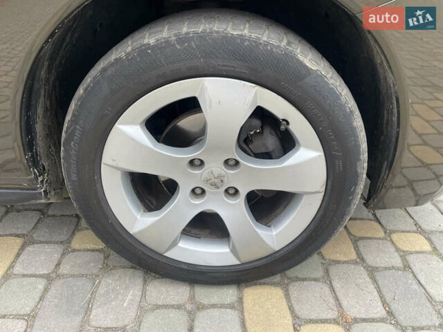 Коричневый Пежо 3008, объемом двигателя 1.6 л и пробегом 205 тыс. км за 11500 $, фото 63 на Automoto.ua