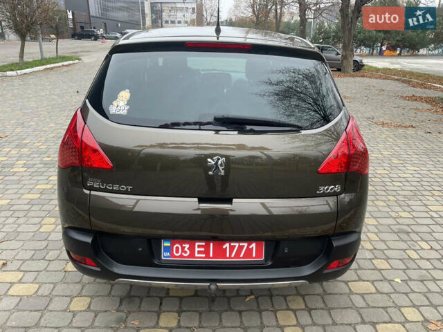 Коричневый Пежо 3008, объемом двигателя 1.6 л и пробегом 205 тыс. км за 11500 $, фото 4 на Automoto.ua