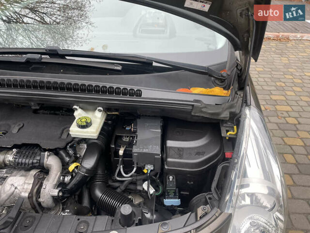 Коричневый Пежо 3008, объемом двигателя 1.6 л и пробегом 205 тыс. км за 11500 $, фото 50 на Automoto.ua