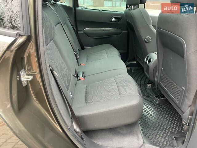 Коричневый Пежо 3008, объемом двигателя 1.6 л и пробегом 205 тыс. км за 11500 $, фото 41 на Automoto.ua