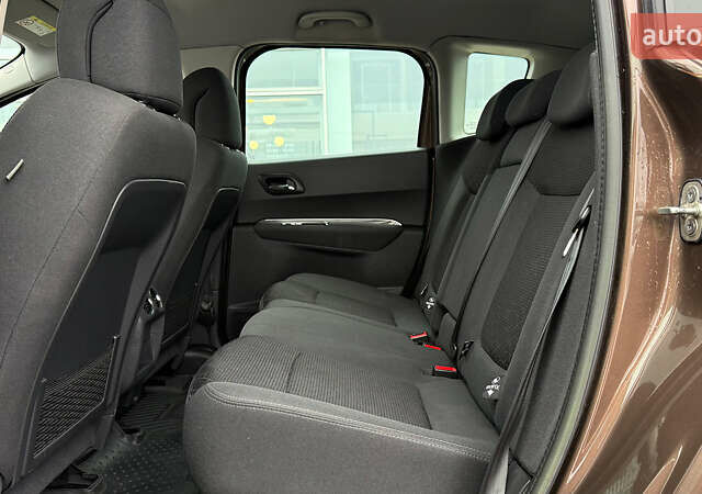 Коричневий Пежо 3008, об'ємом двигуна 1.6 л та пробігом 197 тис. км за 9900 $, фото 10 на Automoto.ua