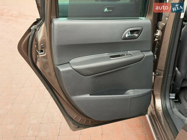 Коричневий Пежо 3008, об'ємом двигуна 1.6 л та пробігом 160 тис. км за 11900 $, фото 27 на Automoto.ua