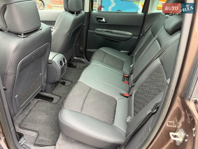 Коричневий Пежо 3008, об'ємом двигуна 1.6 л та пробігом 160 тис. км за 11900 $, фото 67 на Automoto.ua