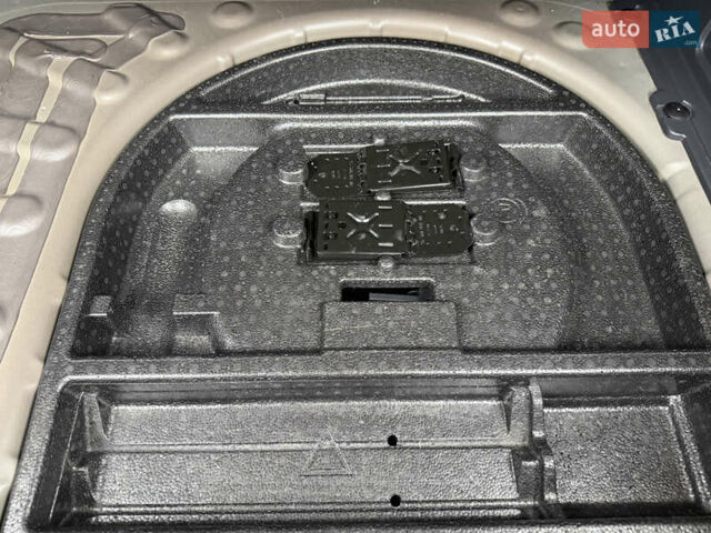 Коричневий Пежо 3008, об'ємом двигуна 1.6 л та пробігом 160 тис. км за 11900 $, фото 56 на Automoto.ua