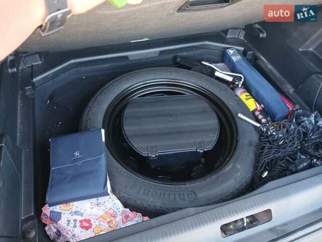 Коричневый Пежо 3008, объемом двигателя 1.56 л и пробегом 265 тыс. км за 14900 $, фото 9 на Automoto.ua