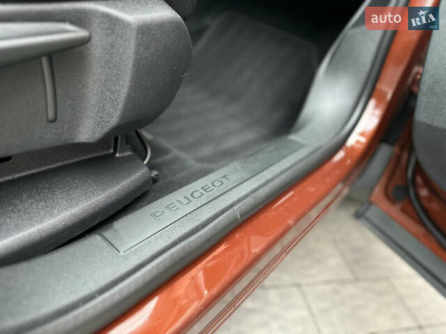 Коричневий Пежо 3008, об'ємом двигуна 1.6 л та пробігом 268 тис. км за 16850 $, фото 77 на Automoto.ua