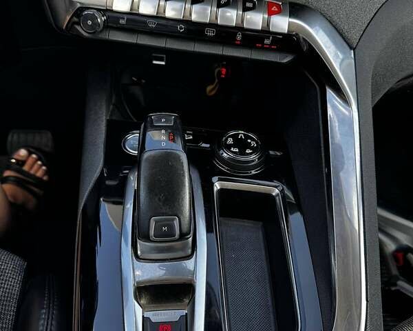 Коричневий Пежо 3008, об'ємом двигуна 2 л та пробігом 210 тис. км за 22300 $, фото 11 на Automoto.ua