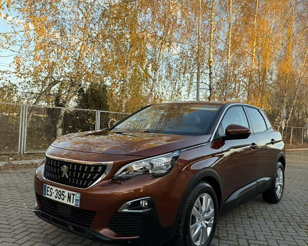 Коричневый Пежо 3008, объемом двигателя 1.56 л и пробегом 195 тыс. км за 17600 $, фото 1 на Automoto.ua
