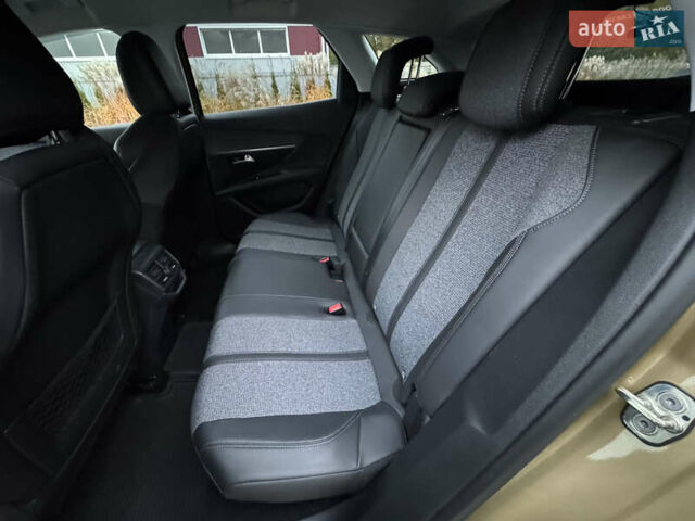 Коричневый Пежо 3008, объемом двигателя 2 л и пробегом 131 тыс. км за 19900 $, фото 18 на Automoto.ua