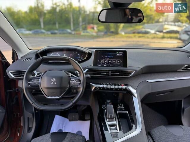 Коричневый Пежо 3008, объемом двигателя 2 л и пробегом 99 тыс. км за 20900 $, фото 13 на Automoto.ua