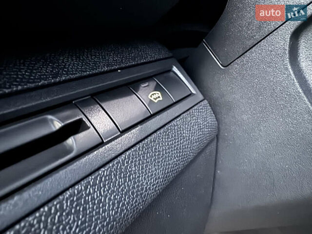 Коричневый Пежо 3008, объемом двигателя 2 л и пробегом 131 тыс. км за 21000 $, фото 26 на Automoto.ua