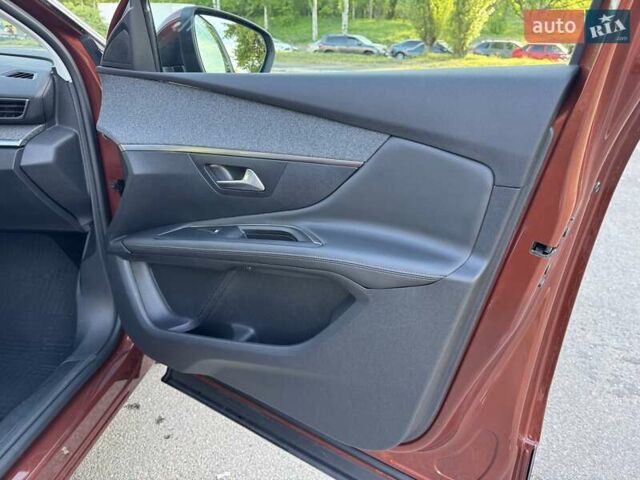 Коричневый Пежо 3008, объемом двигателя 2 л и пробегом 99 тыс. км за 20900 $, фото 25 на Automoto.ua