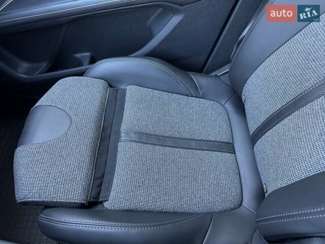 Коричневий Пежо 3008, об'ємом двигуна 2 л та пробігом 99 тис. км за 21000 $, фото 12 на Automoto.ua