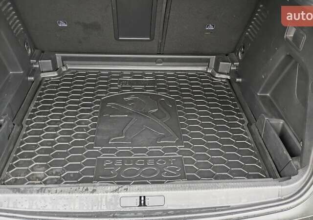 Коричневый Пежо 3008, объемом двигателя 1.6 л и пробегом 123 тыс. км за 16400 $, фото 10 на Automoto.ua