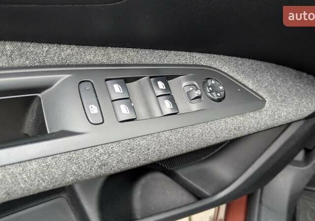 Коричневый Пежо 3008, объемом двигателя 1.6 л и пробегом 123 тыс. км за 16400 $, фото 6 на Automoto.ua