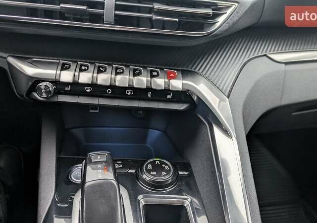 Коричневый Пежо 3008, объемом двигателя 1.6 л и пробегом 123 тыс. км за 16400 $, фото 8 на Automoto.ua