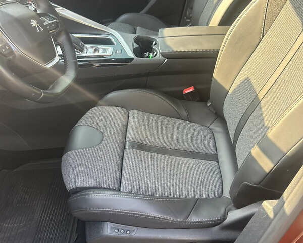 Коричневий Пежо 3008, об'ємом двигуна 2 л та пробігом 87 тис. км за 22500 $, фото 11 на Automoto.ua