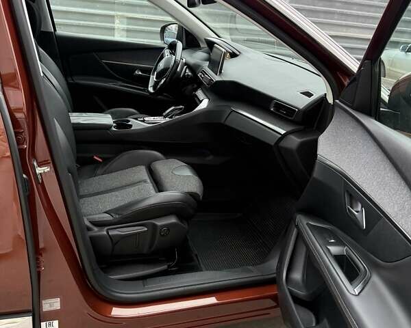 Коричневый Пежо 3008, объемом двигателя 2 л и пробегом 112 тыс. км за 24500 $, фото 13 на Automoto.ua