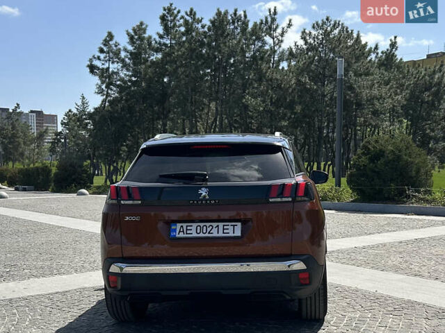 Коричневий Пежо 3008, об'ємом двигуна 2 л та пробігом 87 тис. км за 22500 $, фото 3 на Automoto.ua
