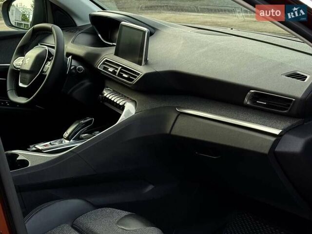 Коричневый Пежо 3008, объемом двигателя 2 л и пробегом 165 тыс. км за 18800 $, фото 5 на Automoto.ua