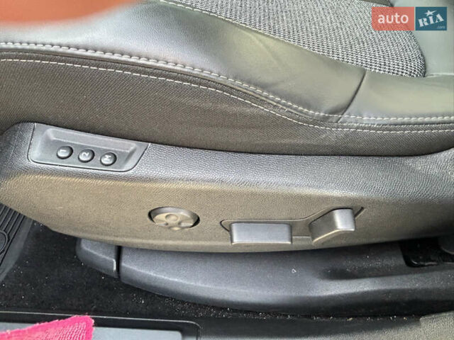 Коричневий Пежо 3008, об'ємом двигуна 2 л та пробігом 87 тис. км за 22500 $, фото 7 на Automoto.ua