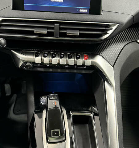 Коричневый Пежо 3008, объемом двигателя 1.6 л и пробегом 99 тыс. км за 18000 $, фото 23 на Automoto.ua