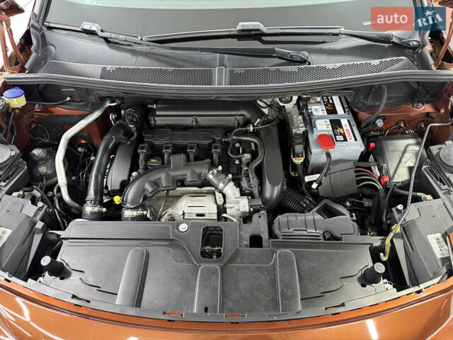 Коричневый Пежо 3008, объемом двигателя 1.6 л и пробегом 99 тыс. км за 18000 $, фото 12 на Automoto.ua