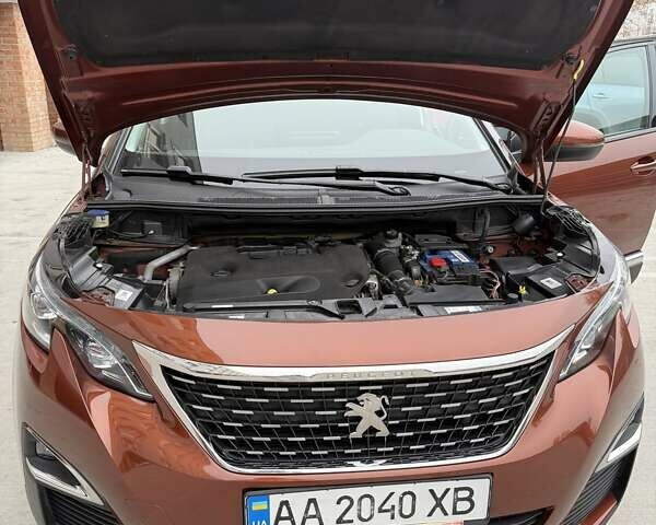 Коричневый Пежо 3008, объемом двигателя 2 л и пробегом 112 тыс. км за 24500 $, фото 7 на Automoto.ua