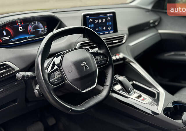 Коричневый Пежо 3008, объемом двигателя 2 л и пробегом 42 тыс. км за 21999 $, фото 9 на Automoto.ua