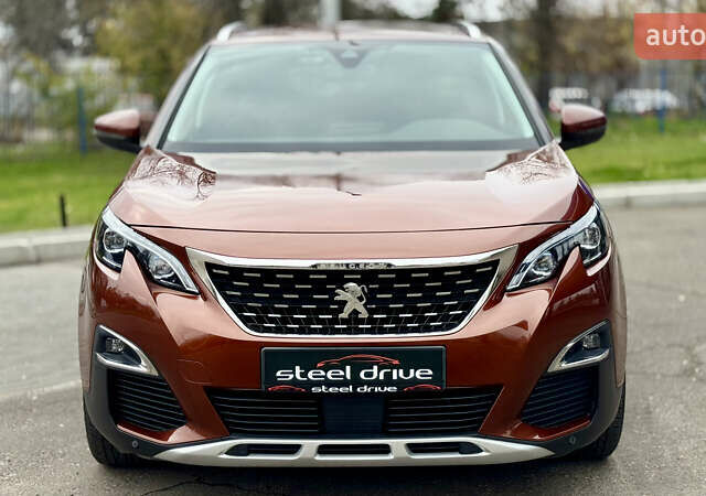 Коричневый Пежо 3008, объемом двигателя 2 л и пробегом 42 тыс. км за 21999 $, фото 2 на Automoto.ua