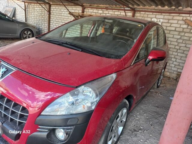 Червоний Пежо 3008, об'ємом двигуна 1 л та пробігом 190 тис. км за 7800 $, фото 2 на Automoto.ua