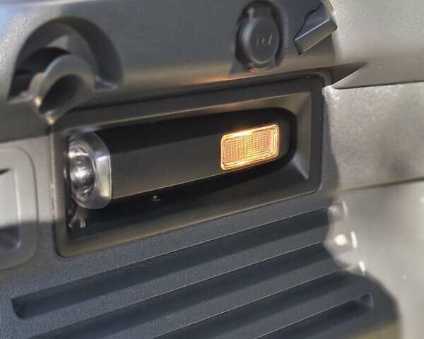 Красный Пежо 3008, объемом двигателя 1.6 л и пробегом 241 тыс. км за 8800 $, фото 17 на Automoto.ua