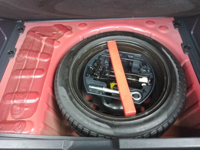 Червоний Пежо 3008, об'ємом двигуна 1.6 л та пробігом 232 тис. км за 8250 $, фото 8 на Automoto.ua