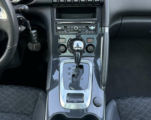 Красный Пежо 3008, объемом двигателя 1.6 л и пробегом 207 тыс. км за 12800 $, фото 46 на Automoto.ua