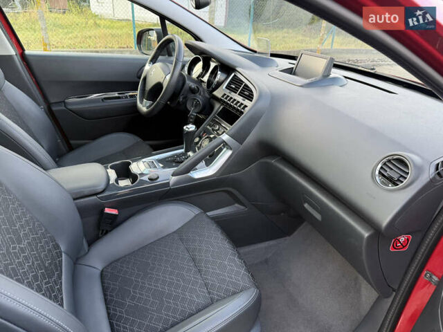 Красный Пежо 3008, объемом двигателя 1.6 л и пробегом 207 тыс. км за 12800 $, фото 57 на Automoto.ua