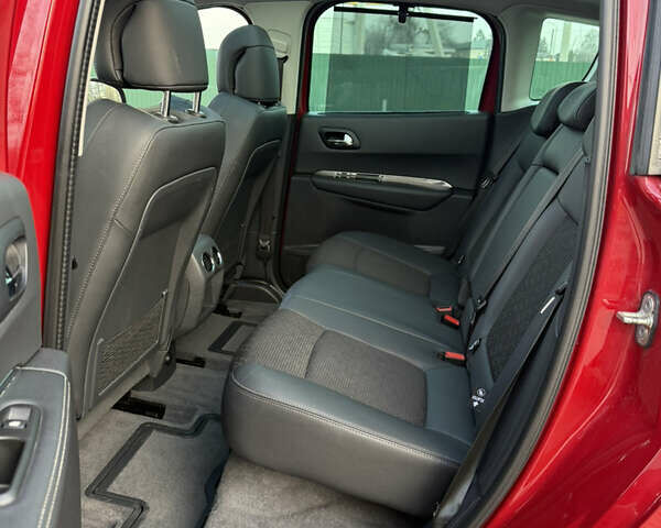 Красный Пежо 3008, объемом двигателя 1.6 л и пробегом 207 тыс. км за 12800 $, фото 64 на Automoto.ua