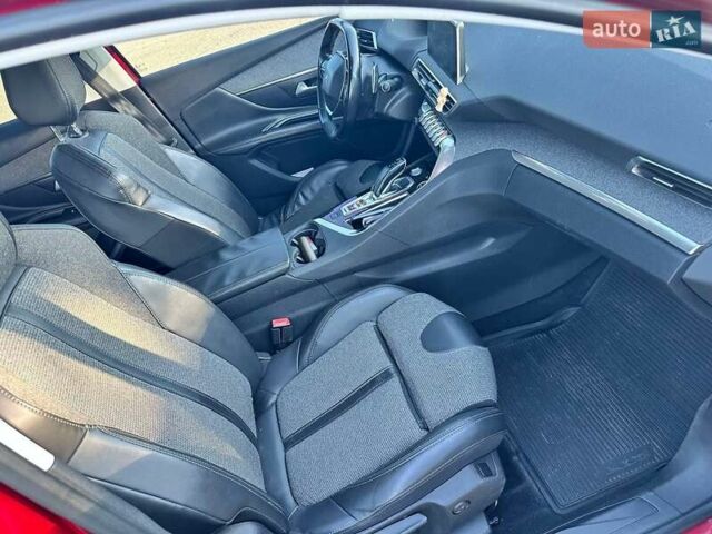 Червоний Пежо 3008, об'ємом двигуна 2 л та пробігом 183 тис. км за 22800 $, фото 4 на Automoto.ua