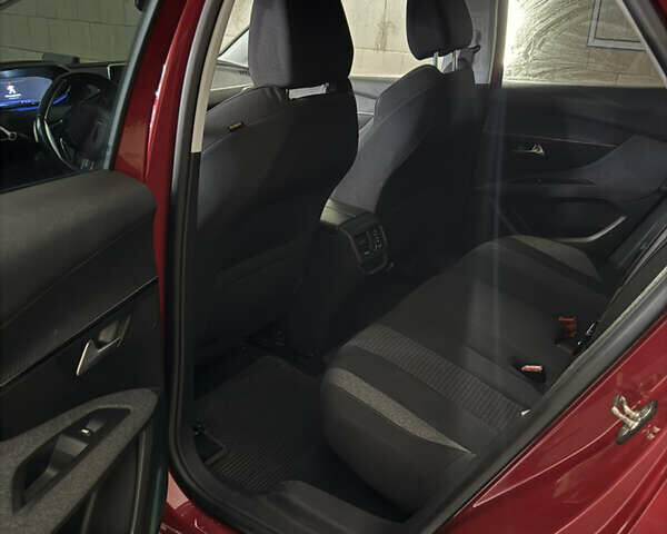 Красный Пежо 3008, объемом двигателя 2 л и пробегом 144 тыс. км за 18800 $, фото 9 на Automoto.ua