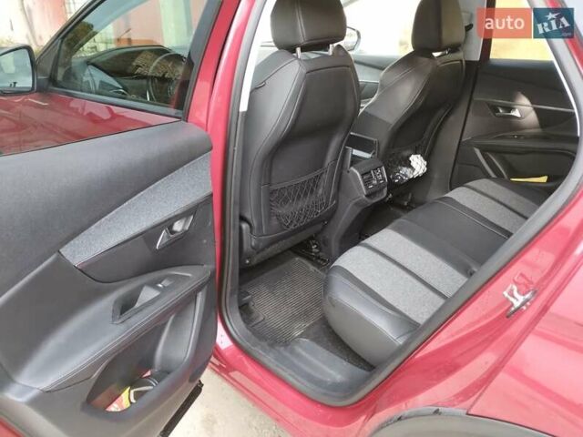 Червоний Пежо 3008, об'ємом двигуна 2 л та пробігом 126 тис. км за 22500 $, фото 3 на Automoto.ua